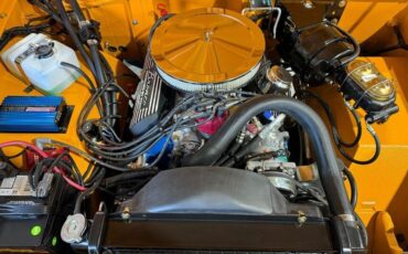 Ford-Bronco-1973-SUV-23