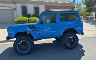 Ford-Bronco-1973-SUV-24