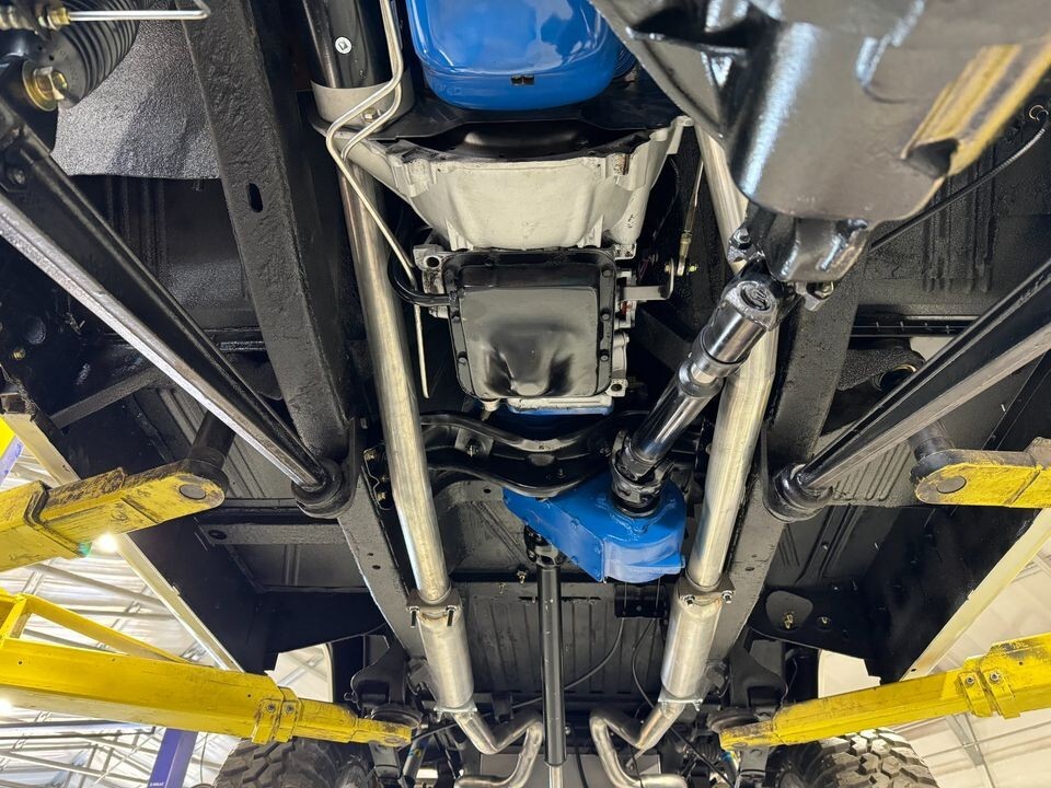 Ford-Bronco-1973-SUV-26