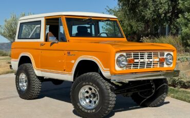 Ford-Bronco-1973-SUV