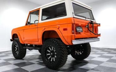 Ford-Bronco-1973-SUV-4