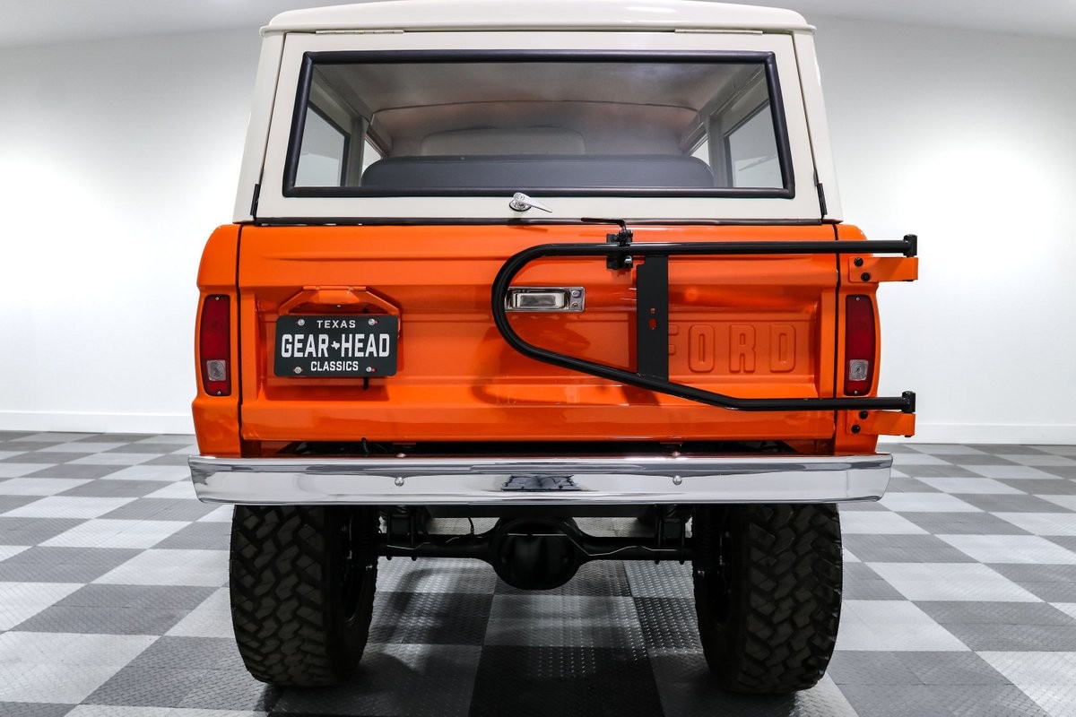 Ford-Bronco-1973-SUV-5