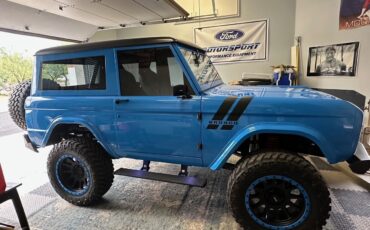 Ford-Bronco-1973-SUV-7
