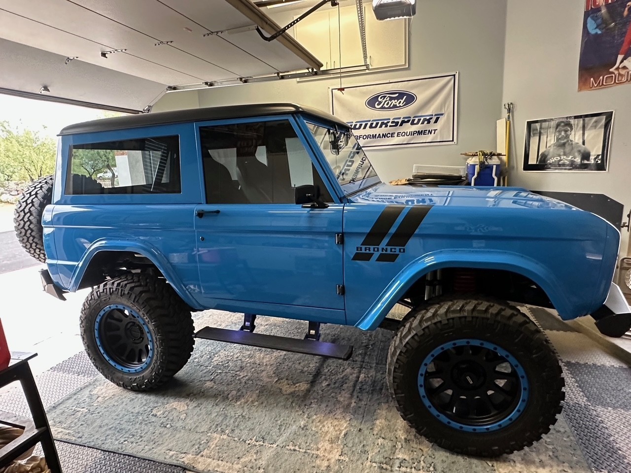 Ford-Bronco-1973-SUV-7