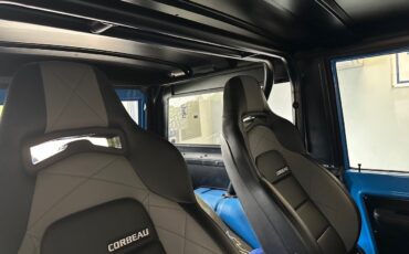 Ford-Bronco-1973-SUV-9