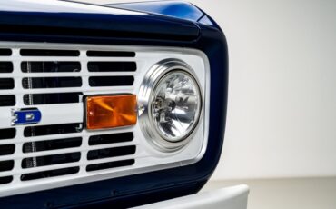 Ford-Bronco-1974-SUV-11