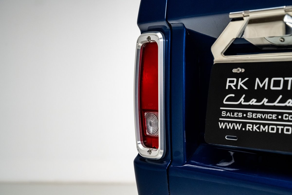 Ford-Bronco-1974-SUV-24