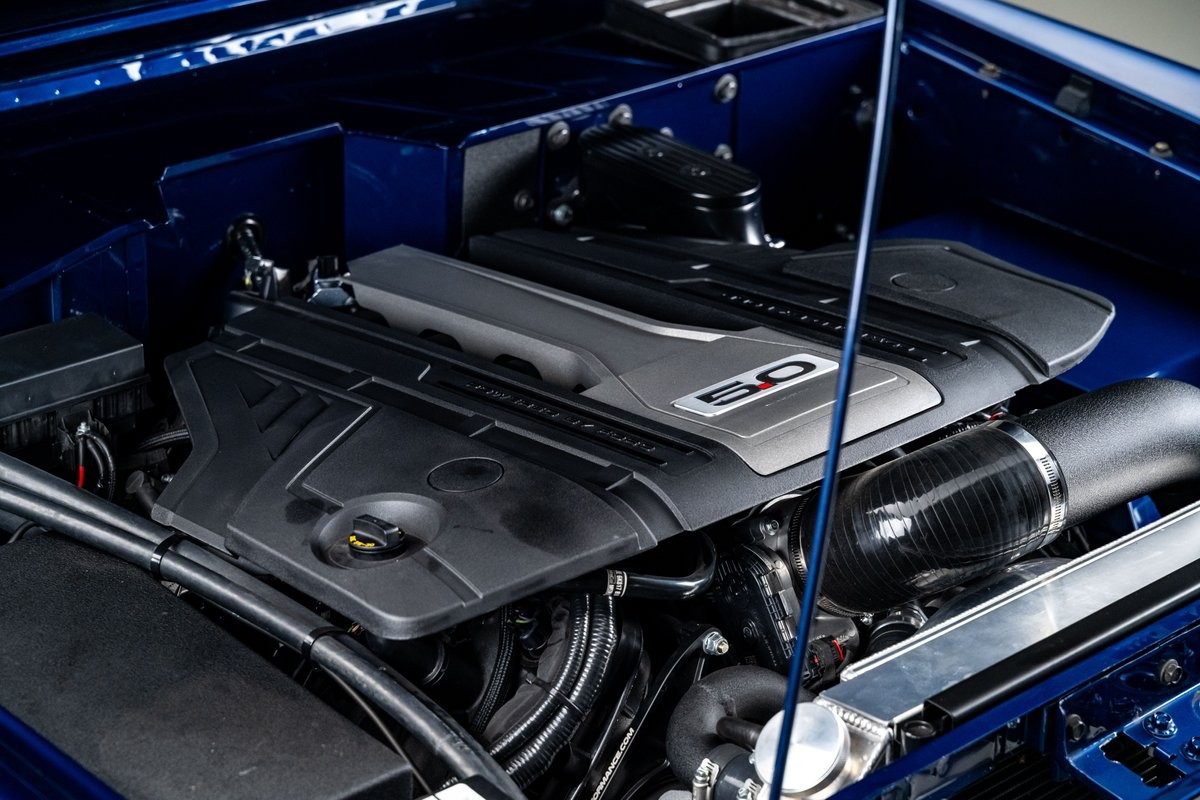 Ford-Bronco-1974-SUV-31