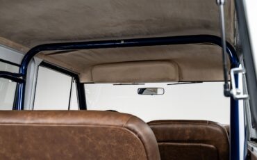 Ford-Bronco-1974-SUV-35