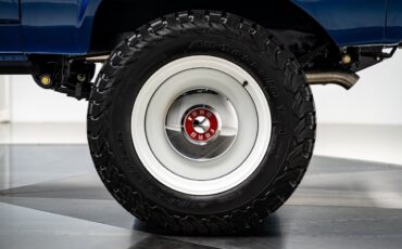 Ford-Bronco-1974-SUV-39