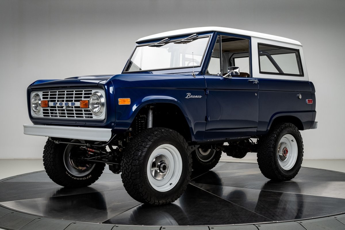 Ford-Bronco-1974-SUV-5