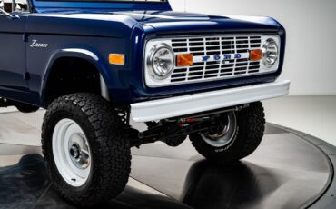 Ford-Bronco-1974-SUV-9