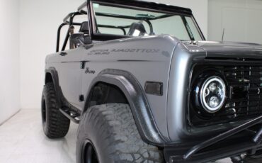 Ford-Bronco-1975-SUV-16