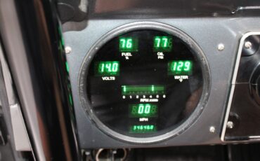 Ford-Bronco-1975-SUV-31