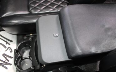 Ford-Bronco-1975-SUV-36