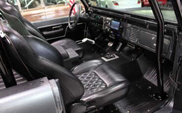 Ford-Bronco-1975-SUV-8