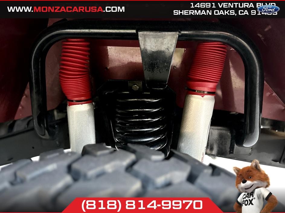 Ford-Bronco-1976-SUV-13