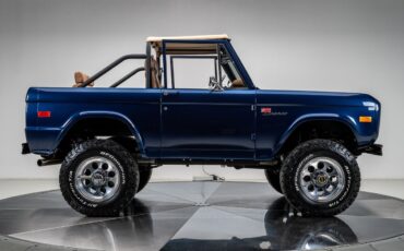 Ford-Bronco-1976-SUV-14