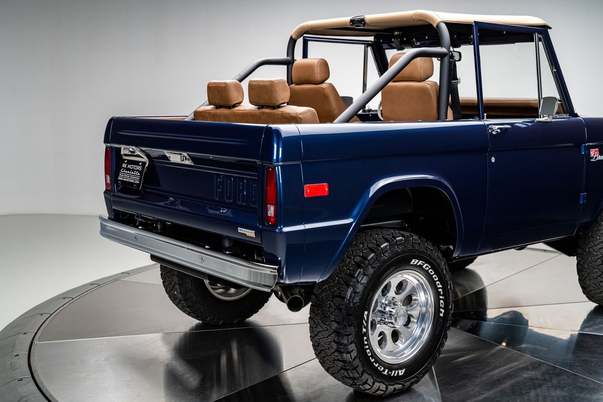Ford-Bronco-1976-SUV-20