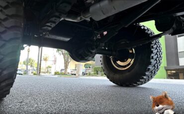 Ford-Bronco-1976-SUV-21