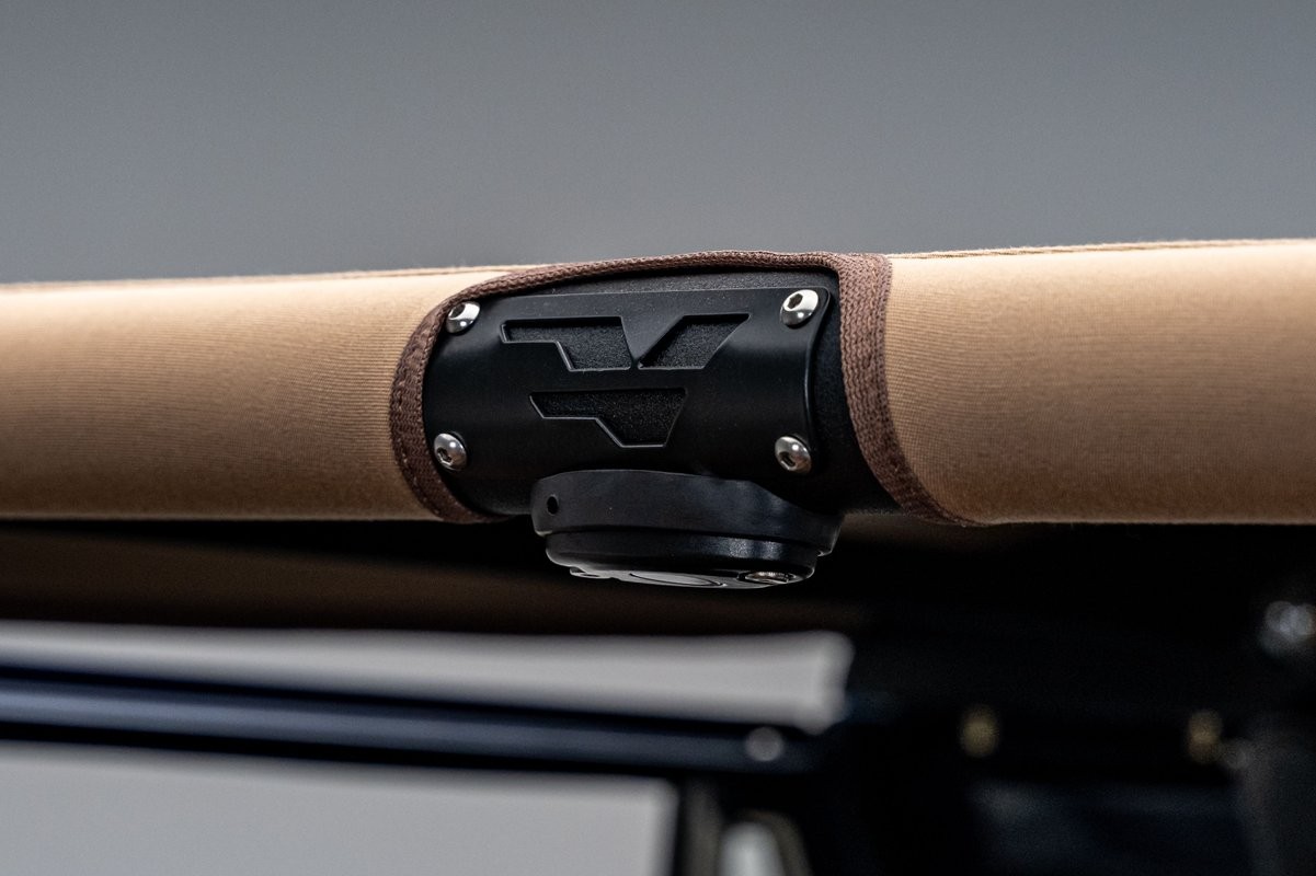 Ford-Bronco-1976-SUV-22