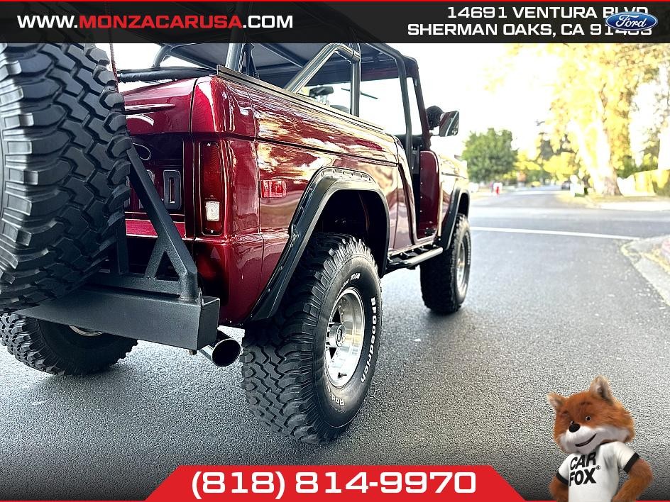 Ford-Bronco-1976-SUV-23