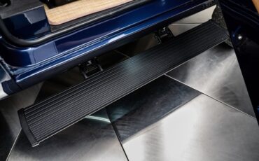 Ford-Bronco-1976-SUV-24