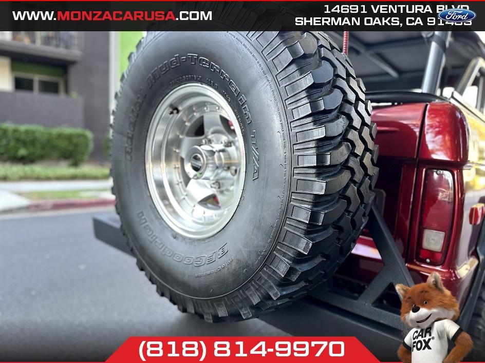 Ford-Bronco-1976-SUV-24