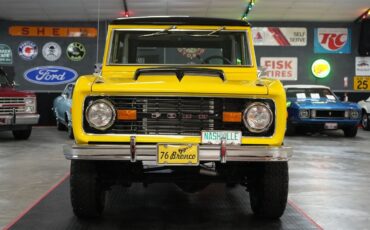 Ford-Bronco-1976-SUV-25