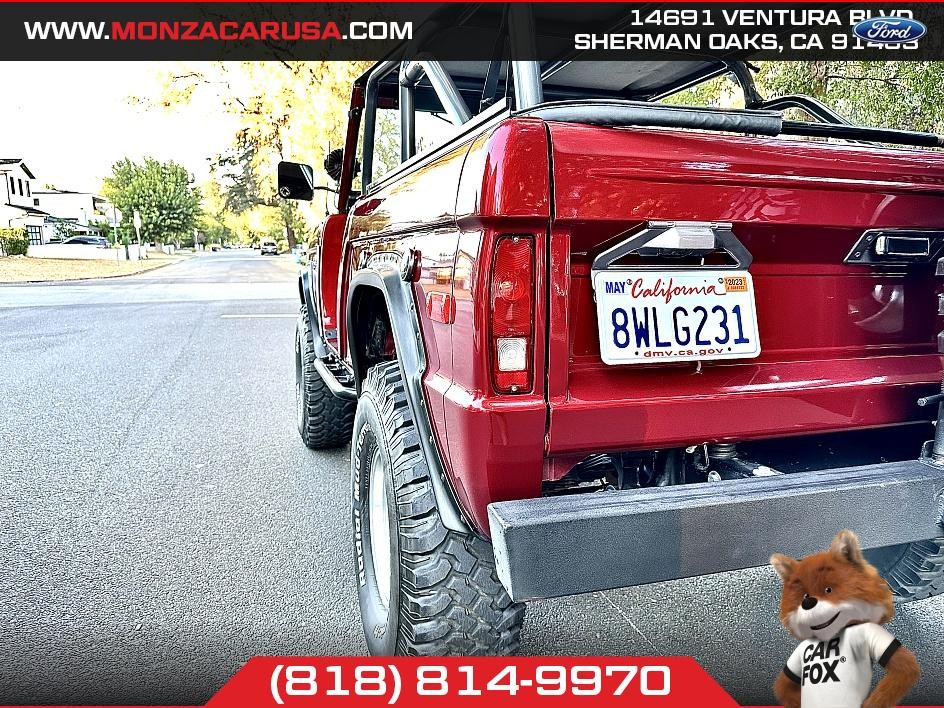 Ford-Bronco-1976-SUV-37