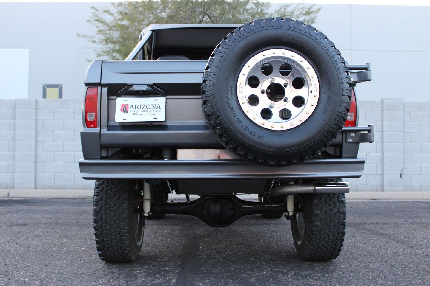 Ford-Bronco-1977-SUV-15