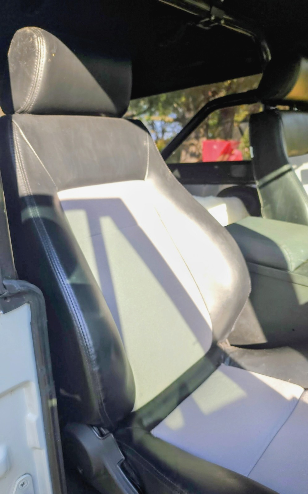 Ford-Bronco-1977-SUV-15