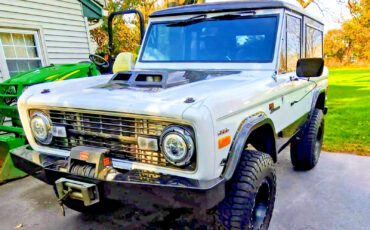 Ford-Bronco-1977-SUV-19