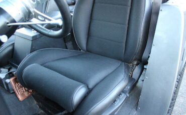 Ford-Bronco-1977-SUV-25