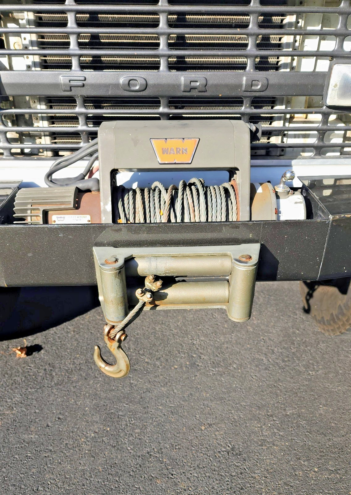 Ford-Bronco-1977-SUV-25