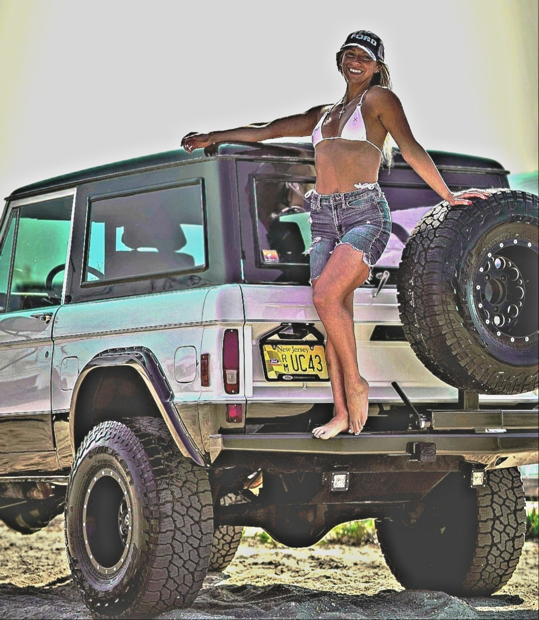 Ford-Bronco-1977-SUV-32