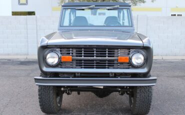 Ford-Bronco-1977-SUV-8