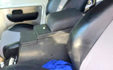 Ford-Bronco-1977-SUV-8