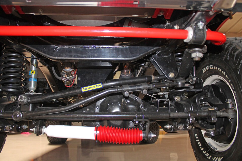 Ford-Bronco-1977-Wagon-11