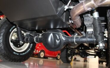 Ford-Bronco-1977-Wagon-12