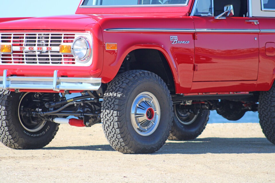 Ford-Bronco-1977-Wagon-33