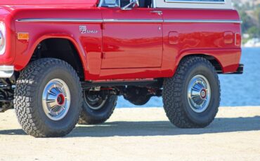 Ford-Bronco-1977-Wagon-34