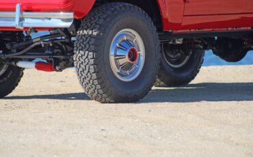 Ford-Bronco-1977-Wagon-35