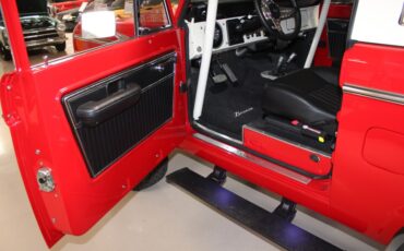 Ford-Bronco-1977-Wagon-7