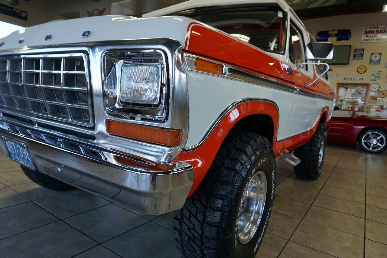 Ford-Bronco-1979-Classic-Car-14