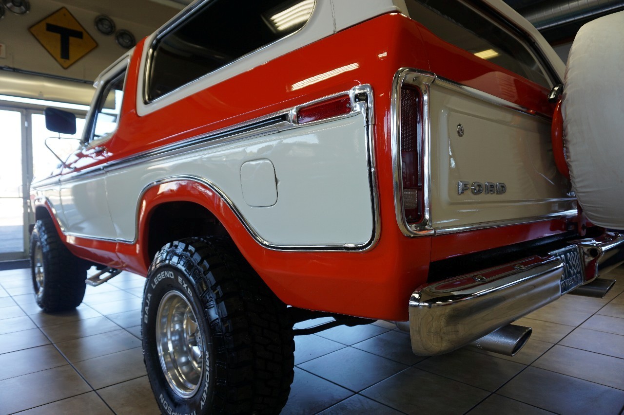 Ford-Bronco-1979-Classic-Car-15