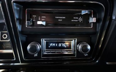 Ford-Bronco-1979-Classic-Car-28