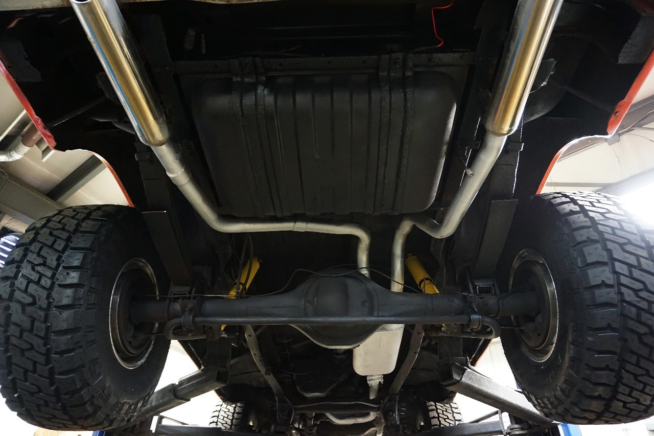 Ford-Bronco-1979-Classic-Car-36