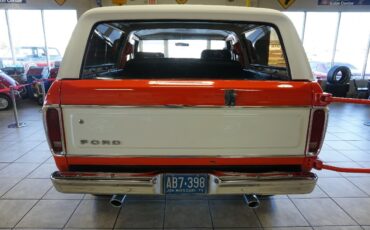 Ford-Bronco-1979-Classic-Car-6