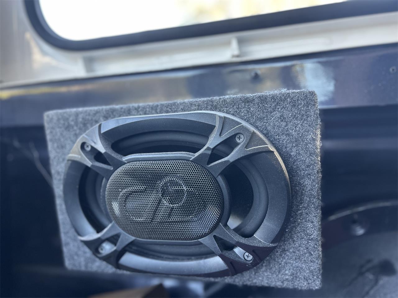 Ford-Bronco-1979-Grey-Black-12